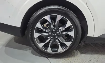 Kia Canival 2023, 63285 км, за 18102.49 USD