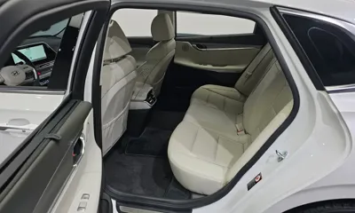 Hyundai Grandeur 2022, 86913 км, за 20485.32 USD - фото 11