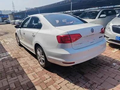 Volkswagen Sagitar 2018, 160000 км, за 6753.84 USD