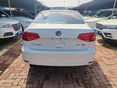 Volkswagen Sagitar 2018, 160000 км, за 6753.84 USD