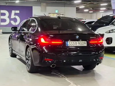 BMW 3-Series 2020, 85981 км, за 16865.27 USD