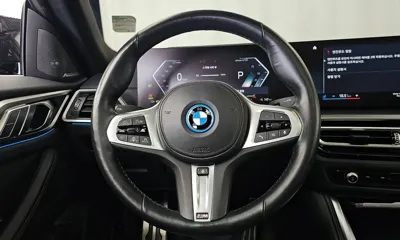 BMW i4 2022, 58509 км, за 32099.25 USD - фото 13