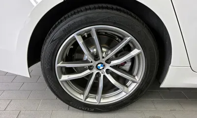 BMW 5-Series 2017, 121603 км, за 16251.7 USD