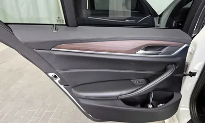 BMW 5-Series 2017, 121603 км, за 16251.7 USD - фото 25