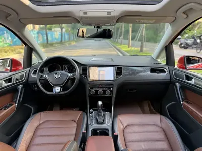 Volkswagen Golf Sportsvan 2016, 116000 км, за 4944.68 USD