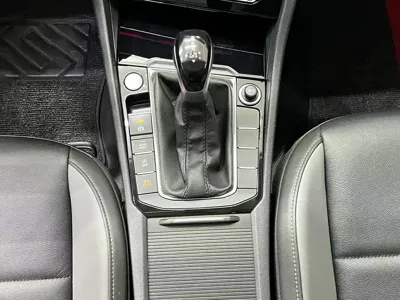 Volkswagen Sagitar 2022, 39000 км, за 14684.82 USD - фото 12