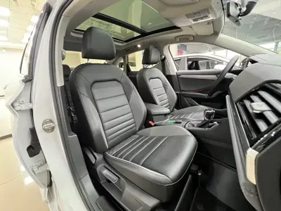 Volkswagen Sagitar 2022, 39000 км, за 14684.82 USD - фото 18