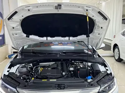 Volkswagen Sagitar 2022, 39000 км, за 14684.82 USD - фото 20