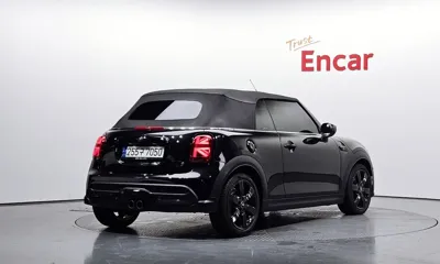 MINI Cooper Convertible 2023, 26061 км, за 19046.99 USD
