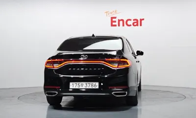 Hyundai Grandeur 2018, 94289 км, за 9049.45 USD