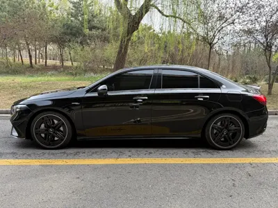 Mercedes-Benz A-Class AMG 2025, 2000 км, за 24933.92 USD