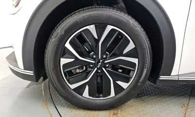 Kia EV6 2022, 41205 км, за 20680.54 USD