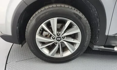 Hyundai Santafe 2019, 118374 км, за 10529.79 USD