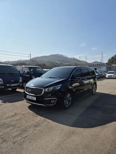 Kia Canival