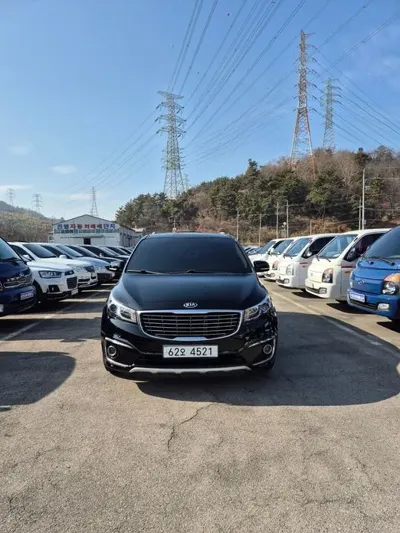 Kia Canival