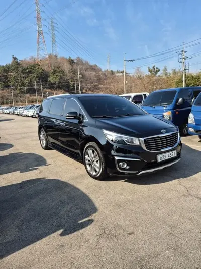 Kia Canival