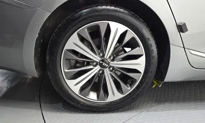 Kia K8 2022, 115449 км, за 12573.3 USD
