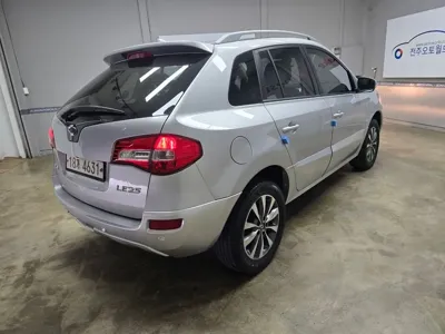 Renault-KoreaSamsung QM5 2013, 83919 км, за 3122.56 USD