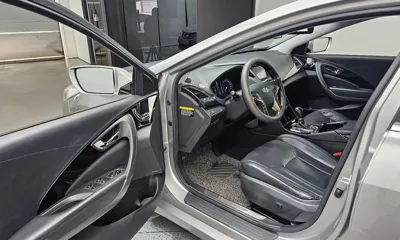 Hyundai Grandeur 2012, 111111 км, за 2560.06 USD - фото 10