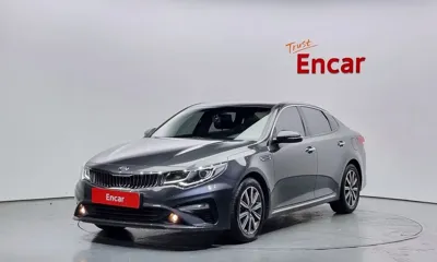 Kia K5 · 2019 год