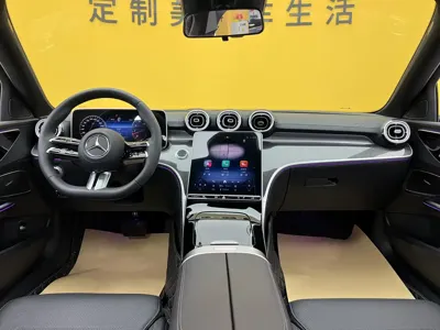 Mercedes-Benz C-Class 2025, 9900 км, за 31753.21 USD - фото 11