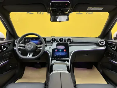 Mercedes-Benz C-Class 2025, 9900 км, за 31753.21 USD - фото 12