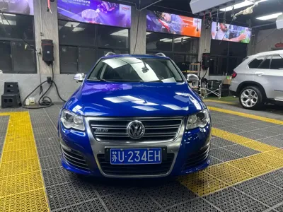 Volkswagen Passat 2010, 220000 км, за 5709.13 USD