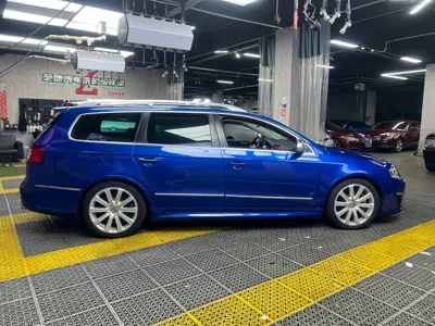Volkswagen Passat 2010, 220000 км, за 5709.13 USD