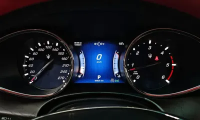 Maserati Quattroporte 2016, 89828 км, за 13071.46 USD - фото 8