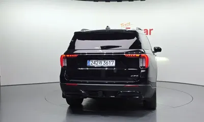 Ford Explorer 2025, 7416 км, за 35798.72 USD