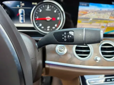 Mercedes-Benz E-Class 2017, 139170 км, за 11832.37 USD - фото 9