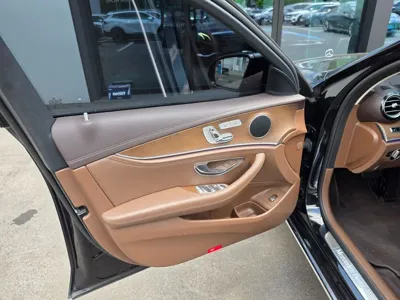 Mercedes-Benz E-Class 2017, 139170 км, за 11832.37 USD - фото 11
