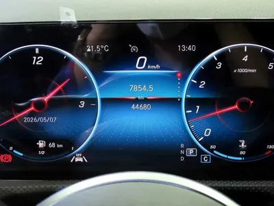 Mercedes-Benz A-Class 2022, 44670 км, за 15622.95 USD - фото 9
