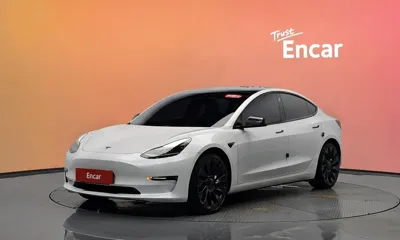 Tesla Model 3 · 2021 год
