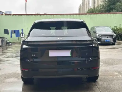 Li Auto Li L7 2024, 17000 км, за 35873.35 USD