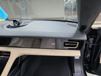 Porsche Taycan 2024, 200 км, за 110843.1 USD - фото 4