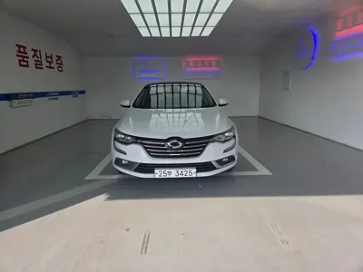 Renault-KoreaSamsung SM6 · 2016 год