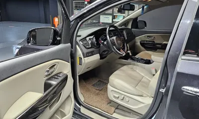 Kia Canival 2019, 90486 км, за 10223.35 USD - фото 10