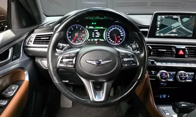 Genesis G70