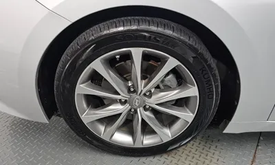Hyundai Grandeur 2015, 93534 км, за 6240.14 USD
