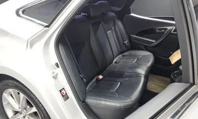 Hyundai Grandeur 2015, 93534 км, за 6240.14 USD - фото 11
