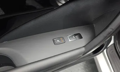 Hyundai Grandeur 2015, 93534 км, за 6240.14 USD - фото 19