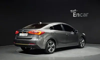 Kia K3 2013, 99883 км, за 2925.31 USD