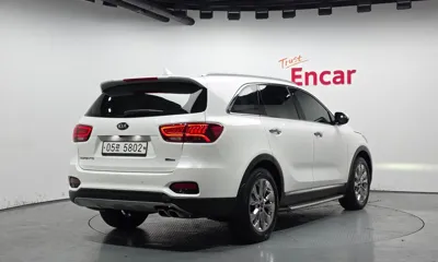 Kia Sorento 2019, 84423 км, за 12340.82 USD
