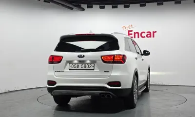Kia Sorento 2019, 84423 км, за 12340.82 USD