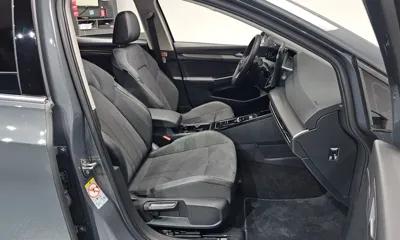 Volkswagen Golf 2026, 4394 км, за 21878.69 USD - фото 26