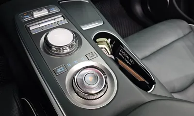 Genesis GV70 2022, 88965 км, за 37719.89 USD - фото 9