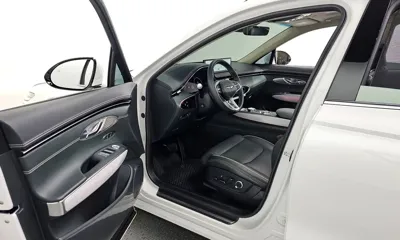 Genesis GV70 2022, 88965 км, за 37719.89 USD - фото 10