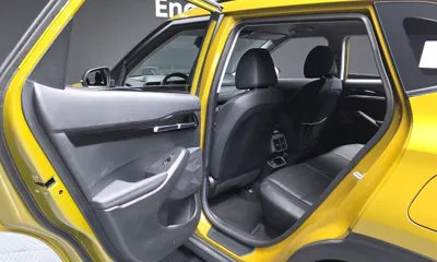 Kia Seltos 2023, 41393 км, за 17915.32 USD - фото 26
