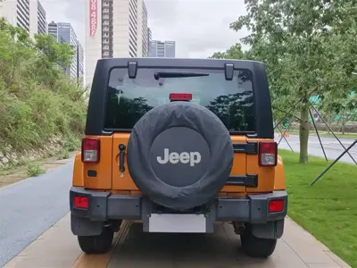 Jeep Wrangler 2014, 123500 км, за 13213.4 USD